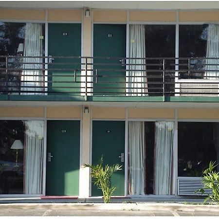 Red Carpet Inn เจซัป ภายนอก รูปภาพ